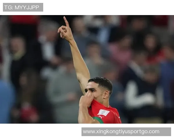 姆巴佩赞阿什拉夫社媒庆祝胜利引热议姆总点赞太牛了